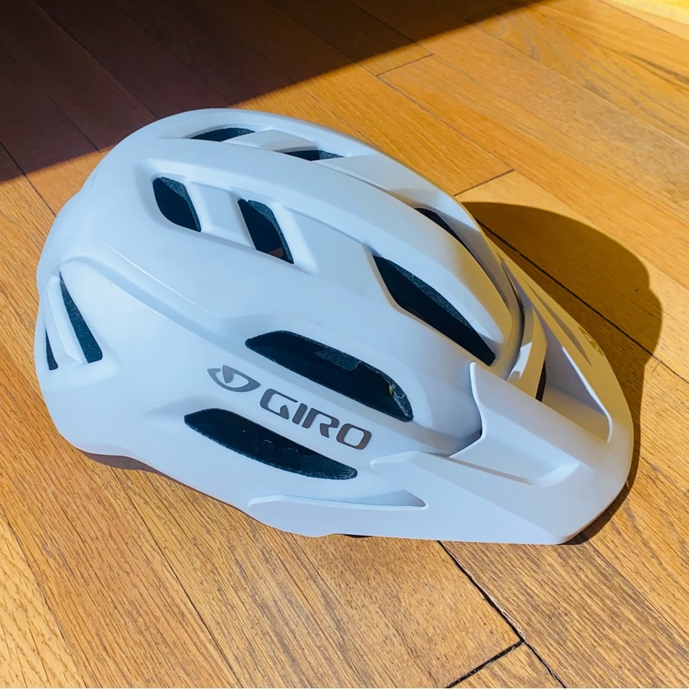 Giro Fixture II Matte White Cycling Helmet